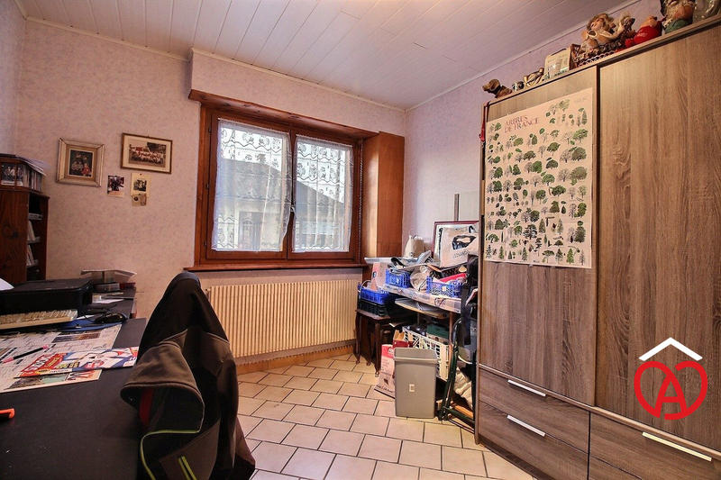 Maison ancienne - 243 m² - 9 pièces