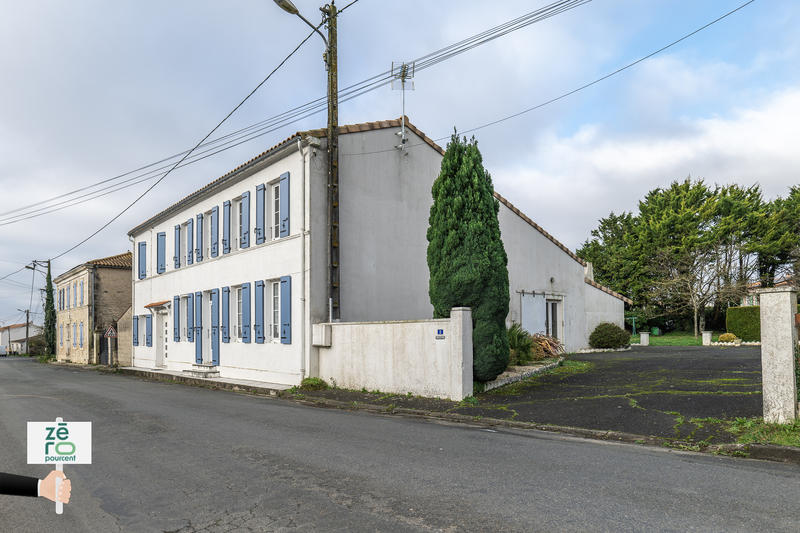 Maison - 224 m² - 4 pièces