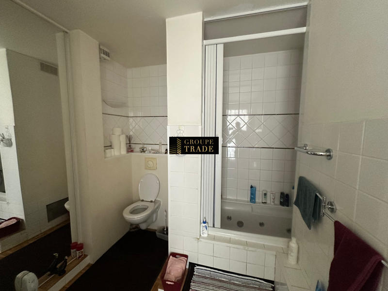 Appartement - 70 m² - 2 pièces