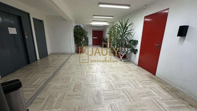 Bureau - 232 m² - 10 pièces