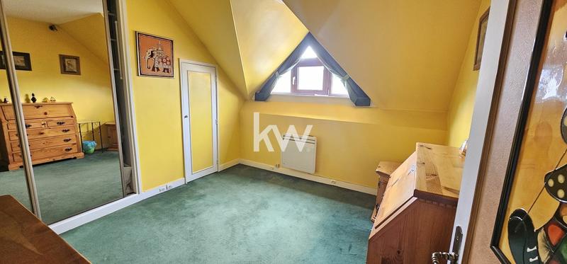 Maison - 140 m² - 8 pièces