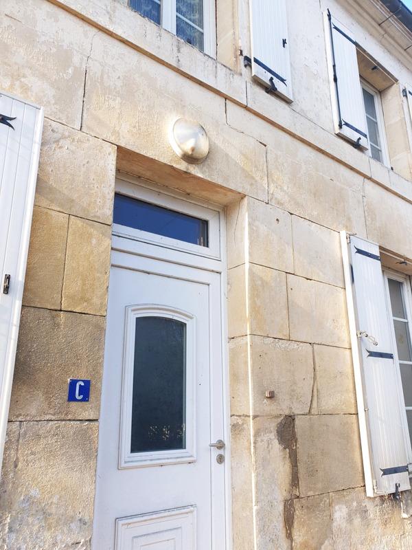 Appartement - 60 m² - 2 pièces