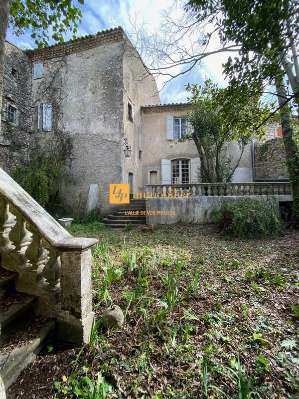 Bastide - 302 m² - 9 pièces
