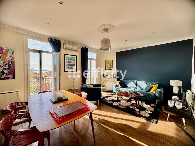 Appartement - 73 m² - 3 pièces