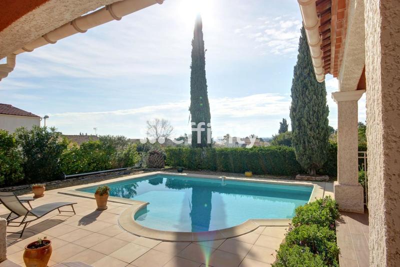 Maison - 145 m² - 6 pièces