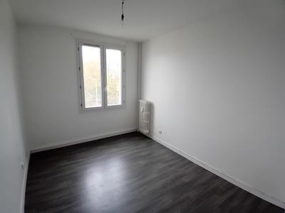 Appartement - 74 m² - 4 pièces