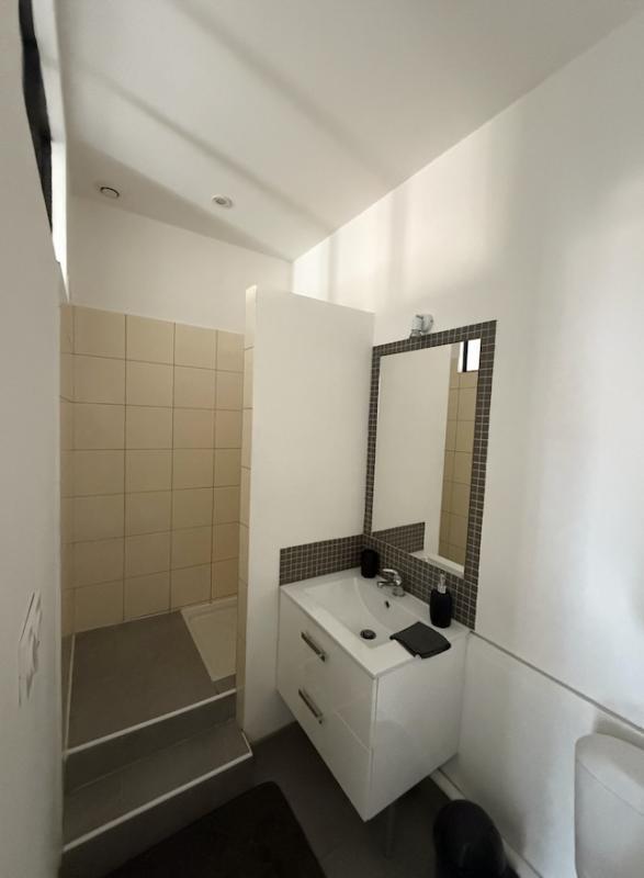 Appartement ancien - 21 m² - 1 pièce