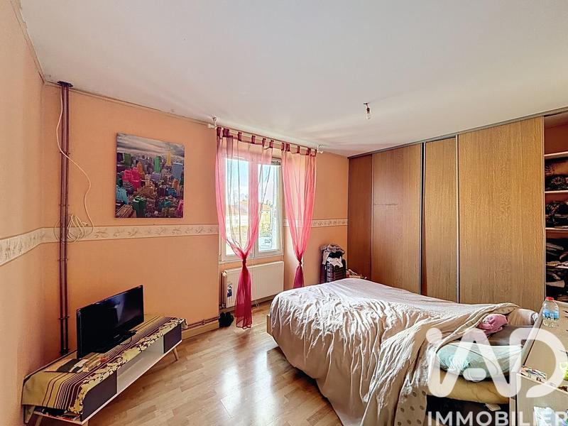 Maison - 204 m² - 6 pièces