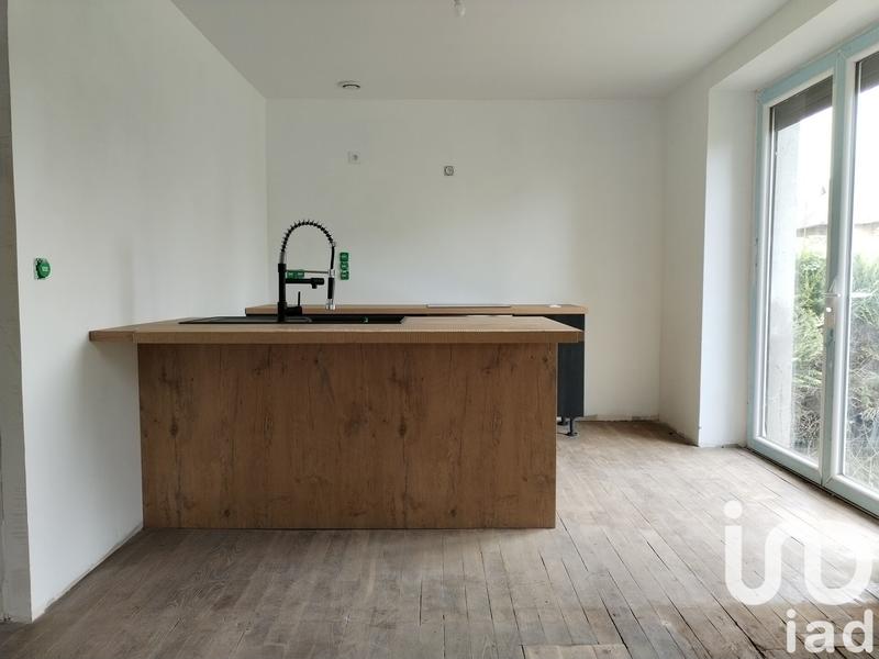 Maison - 98 m² - 4 pièces