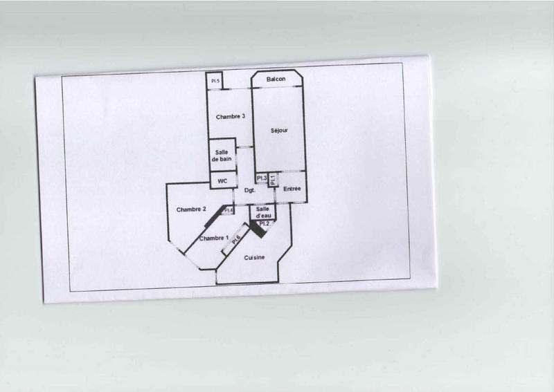 Appartement - 82 m² - 4 pièces