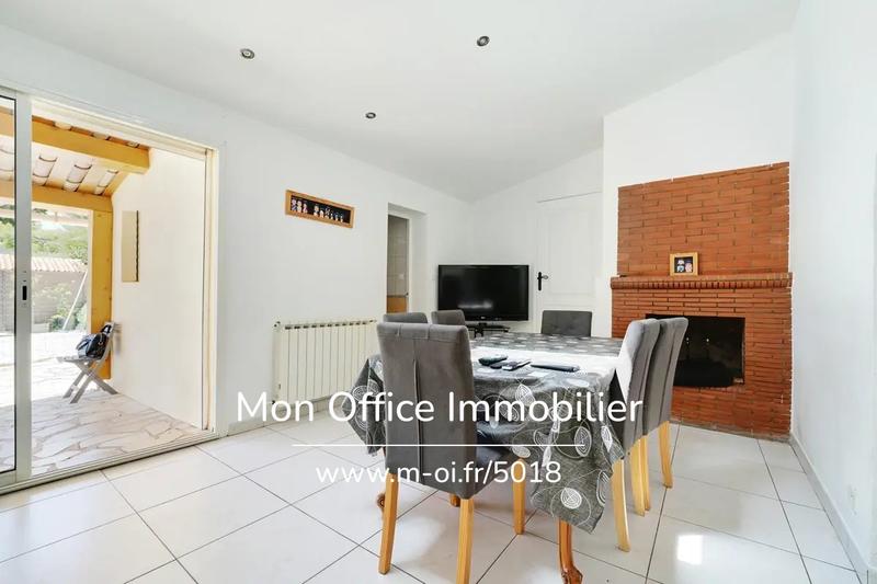 Villa - 205 m² - 7 pièces