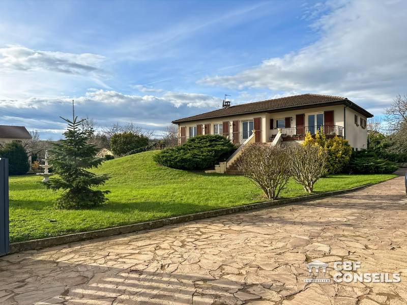 Maison - 200 m² - 6 pièces