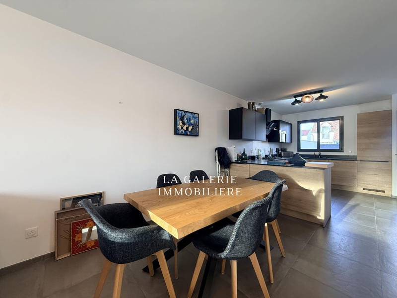 Maison contemporaine - 167 m² - 6 pièces