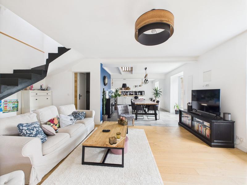 Maison - 111 m² - 4 pièces