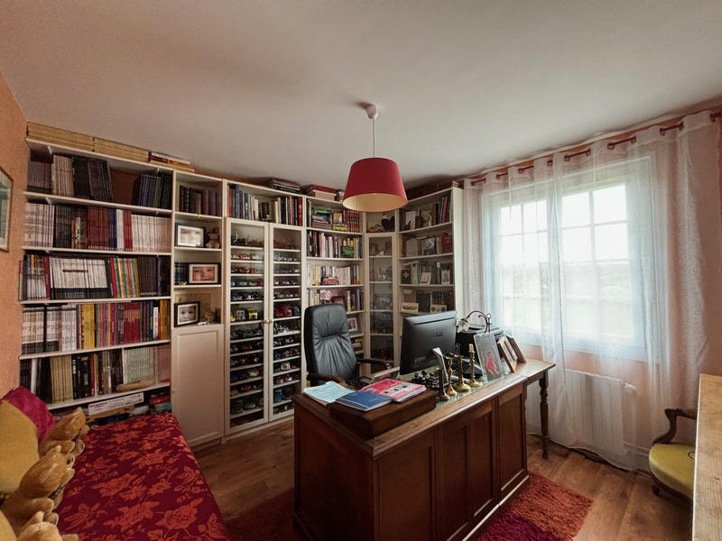 Maison - 167 m² - 8 pièces