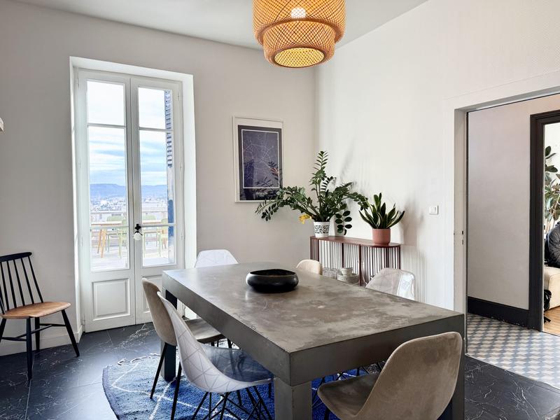 Maison ancienne - 118 m² - 5 pièces