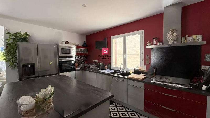 Maison - 144 m² - 5 pièces