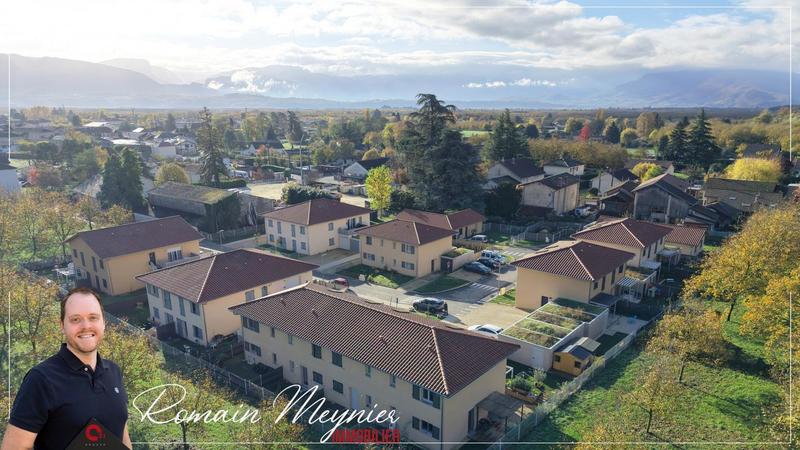 Maison - 92 m² - 4 pièces