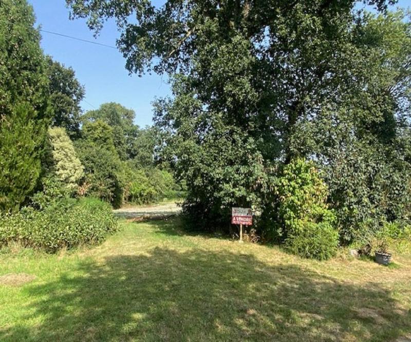 Terrain constructible - 1 660 m²