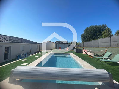 Maison - 101 m² - 4 pièces