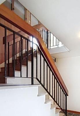 Maison - 227 m² - 10 pièces