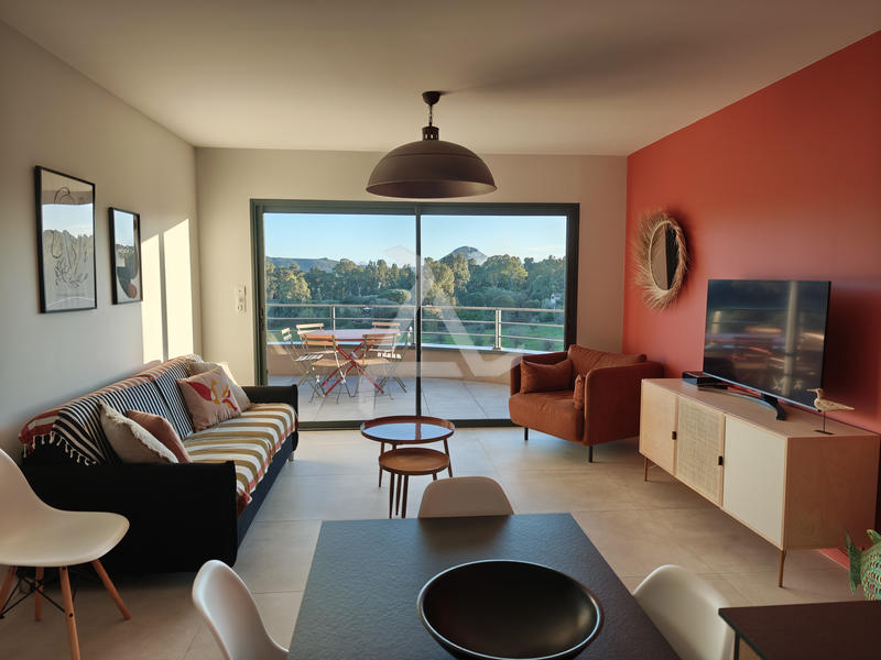 Appartement - 65 m² - 4 pièces