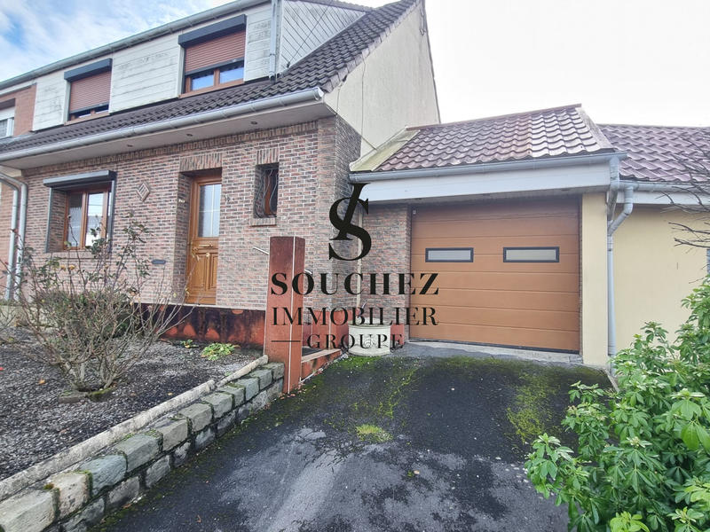 Maison - 91 m² - 6 pièces