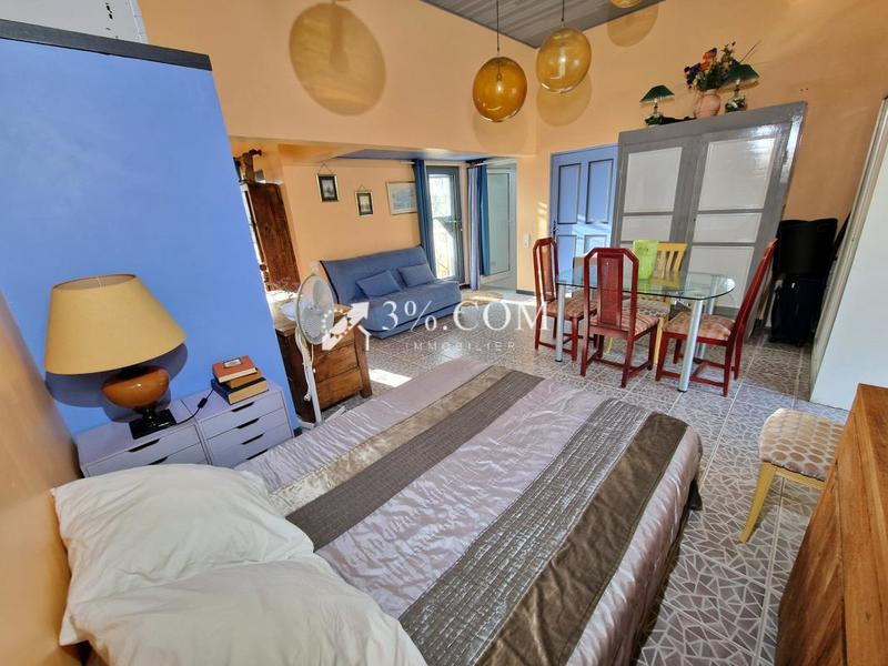 Villa - 196 m² - 6 pièces