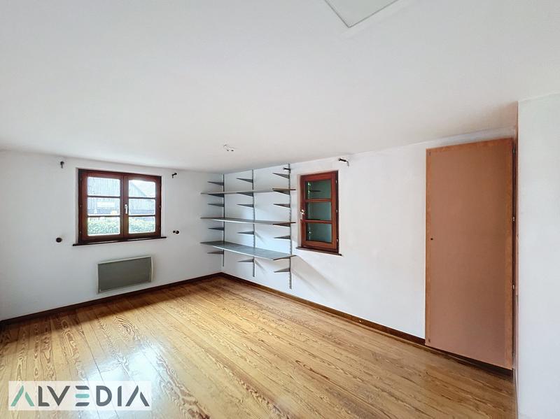 Maison ancienne - 240 m² - 7 pièces