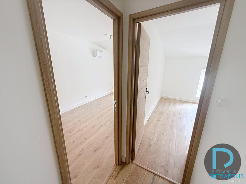 Appartement - 91 m² - 4 pièces