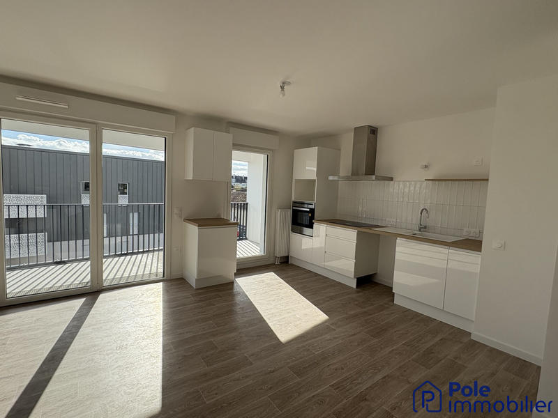 Appartement - 92 m² - 4 pièces