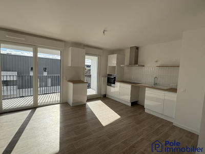 Appartement - 92 m² - 4 pièces