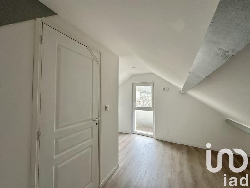 Maison - 92 m² - 5 pièces