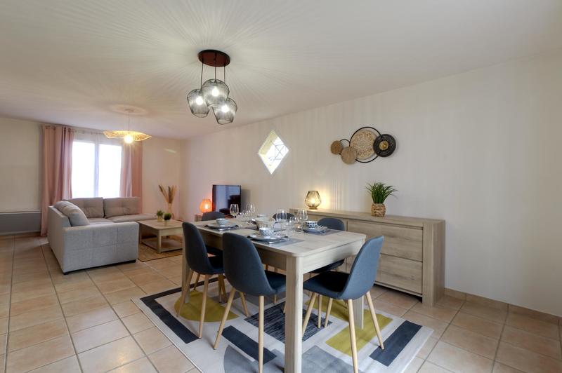 Maison jumelée - 93 m² - 4 pièces