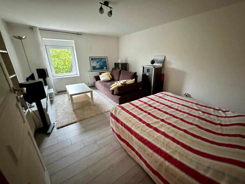 Maison - 220 m² - 8 pièces