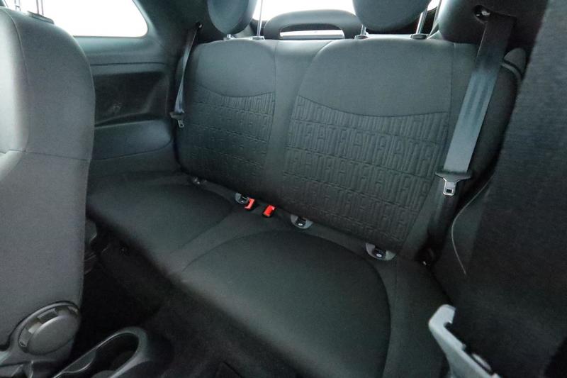 Fiat 500c c 1.0 Hybrid Bsg 70 ch