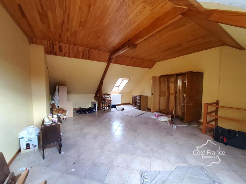 Maison - 138 m² - 6 pièces