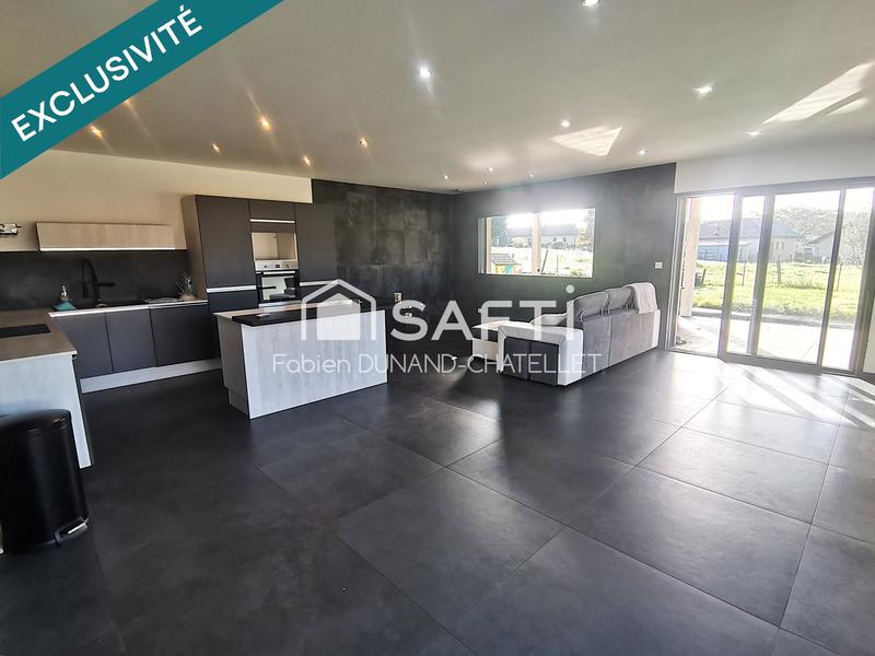 Maison - 136 m² - 5 pièces