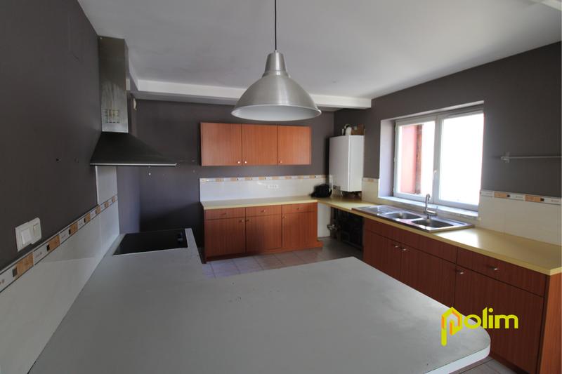 Appartement - 133 m² - 6 pièces