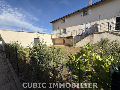 Maison - 120 m² - 4 pièces