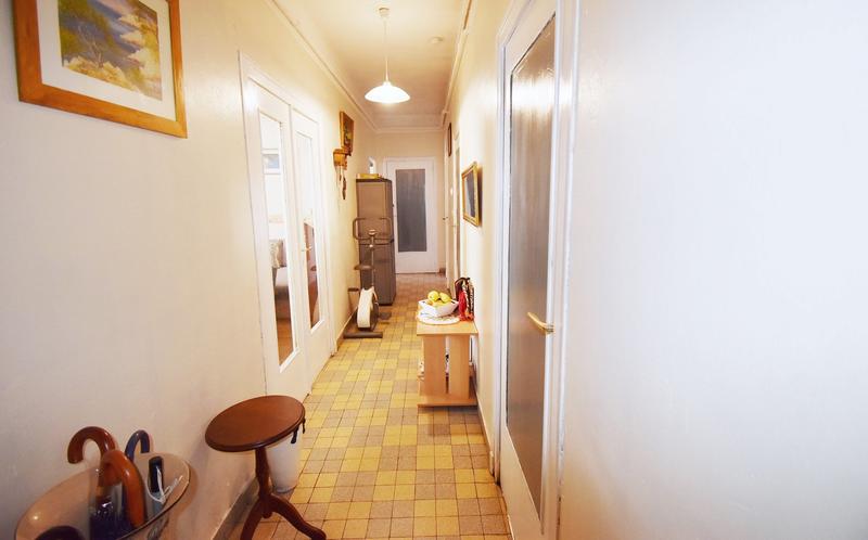 Appartement - 81 m² - 3 pièces