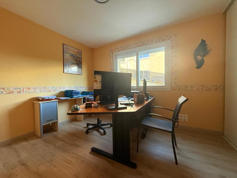 Villa - 262 m² - 9 pièces