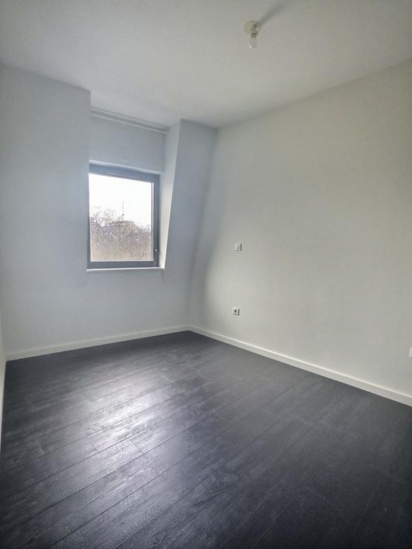 Appartement - 100 m² - 4 pièces