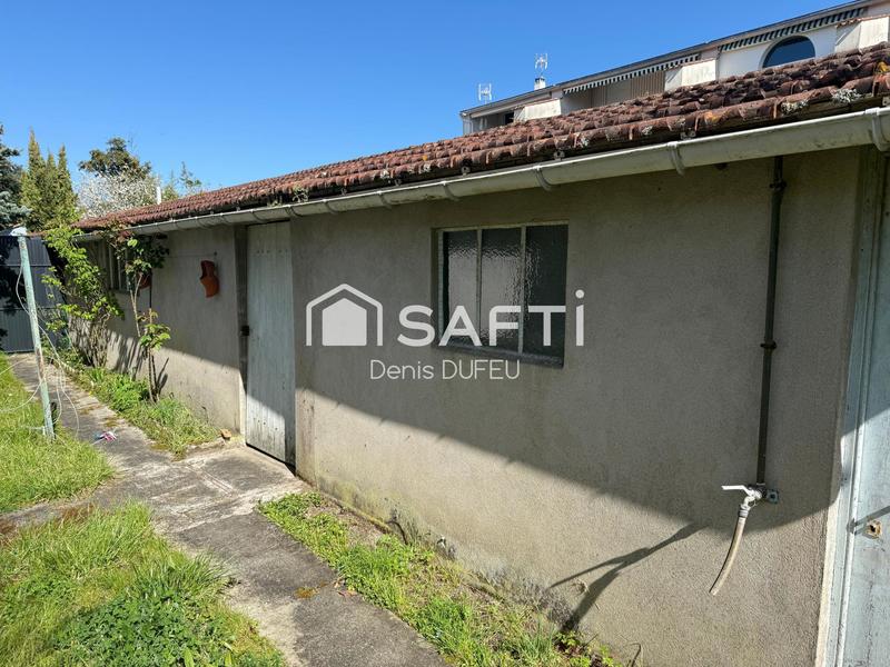 Maison - 210 m² - 8 pièces