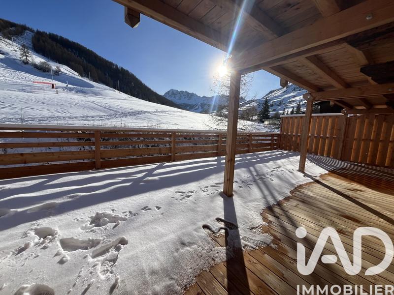 Appartement - 80 m² - 4 pièces