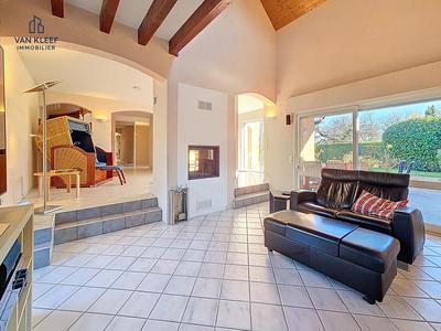 Villa - 180 m² - 7 pièces