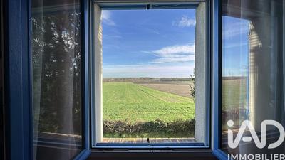 Maison - 243 m² - 8 pièces