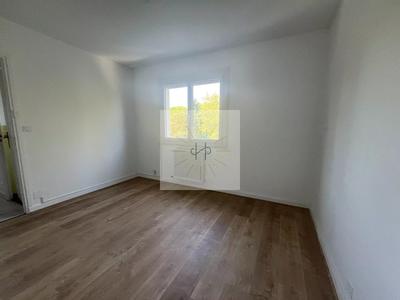 Appartement - 113 m² - 5 pièces