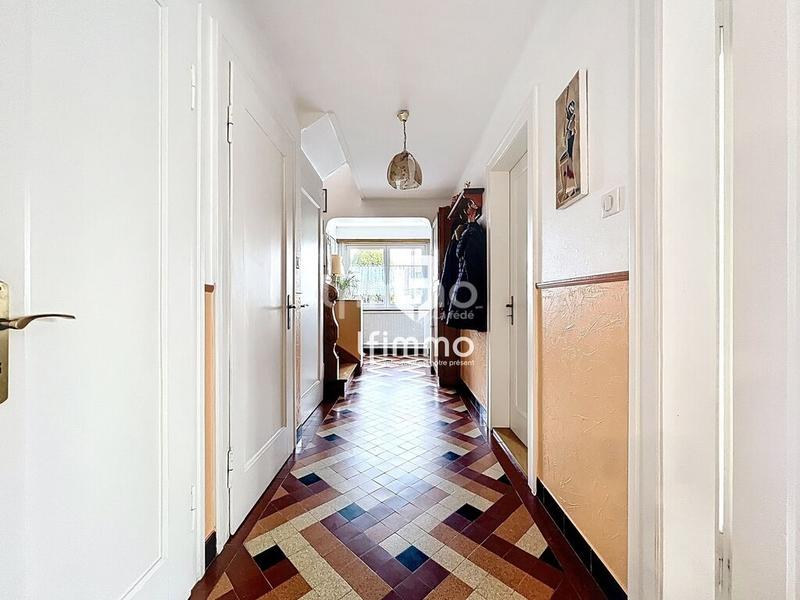 Maison - 106 m² - 5 pièces