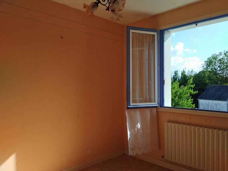 Maison - 90 m² - 6 pièces